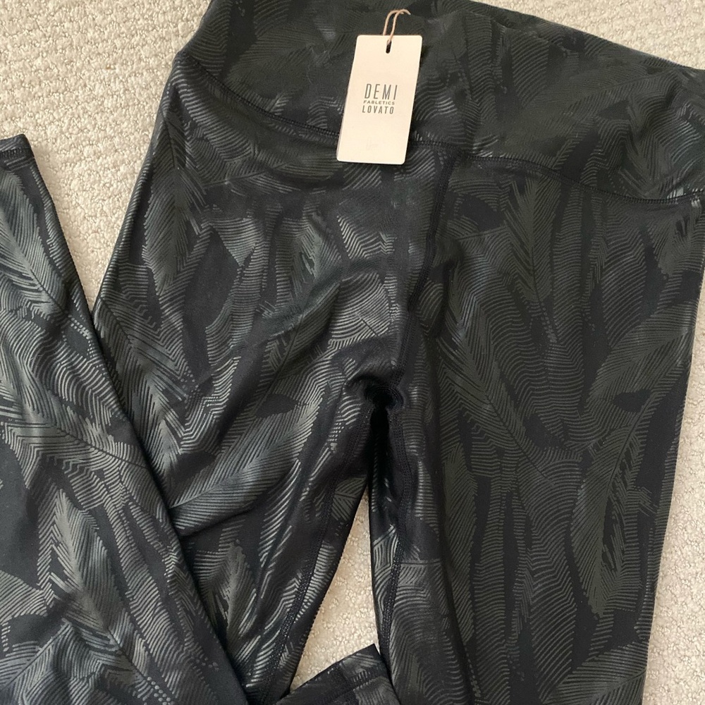 PLEATHER LEGGINGS